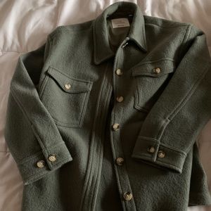 Aritzia Shacket